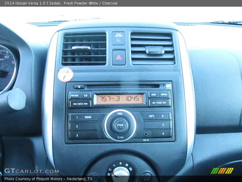 Fresh Powder White / Charcoal 2014 Nissan Versa 1.6 S Sedan
