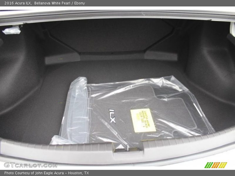 Bellanova White Pearl / Ebony 2016 Acura ILX