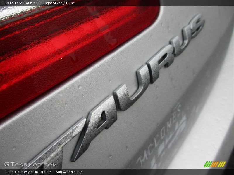 Ingot Silver / Dune 2014 Ford Taurus SE