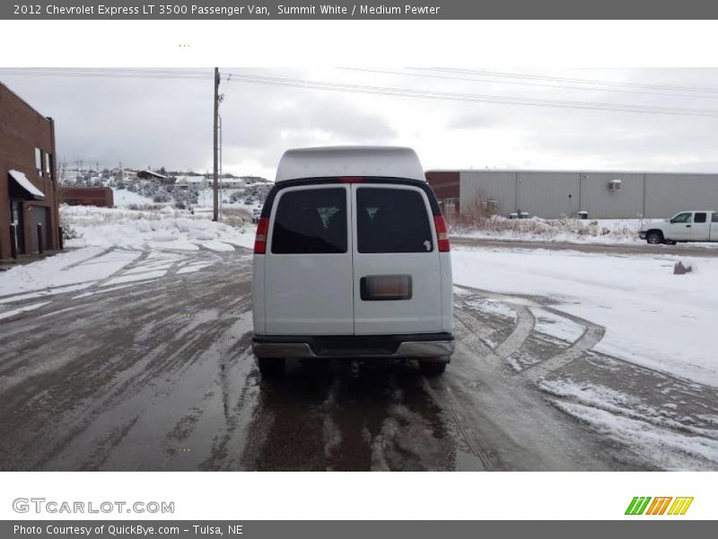 Summit White / Medium Pewter 2012 Chevrolet Express LT 3500 Passenger Van