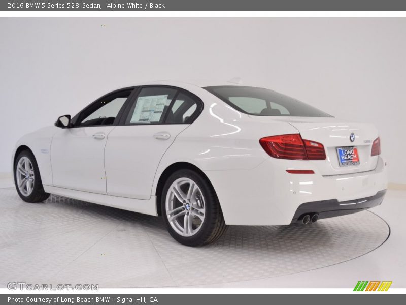 Alpine White / Black 2016 BMW 5 Series 528i Sedan