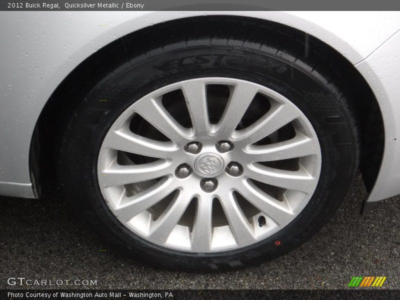 Quicksilver Metallic / Ebony 2012 Buick Regal