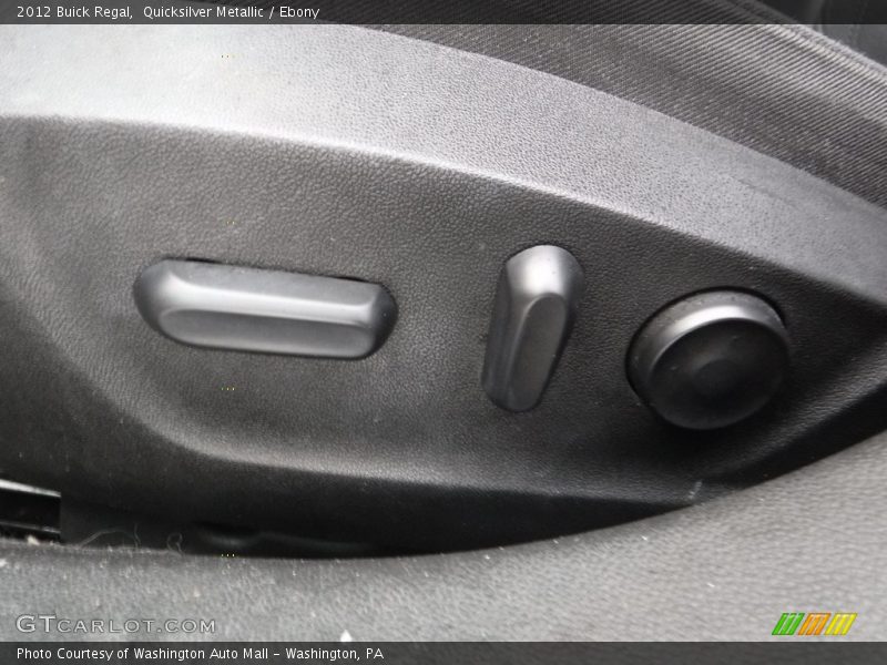 Quicksilver Metallic / Ebony 2012 Buick Regal