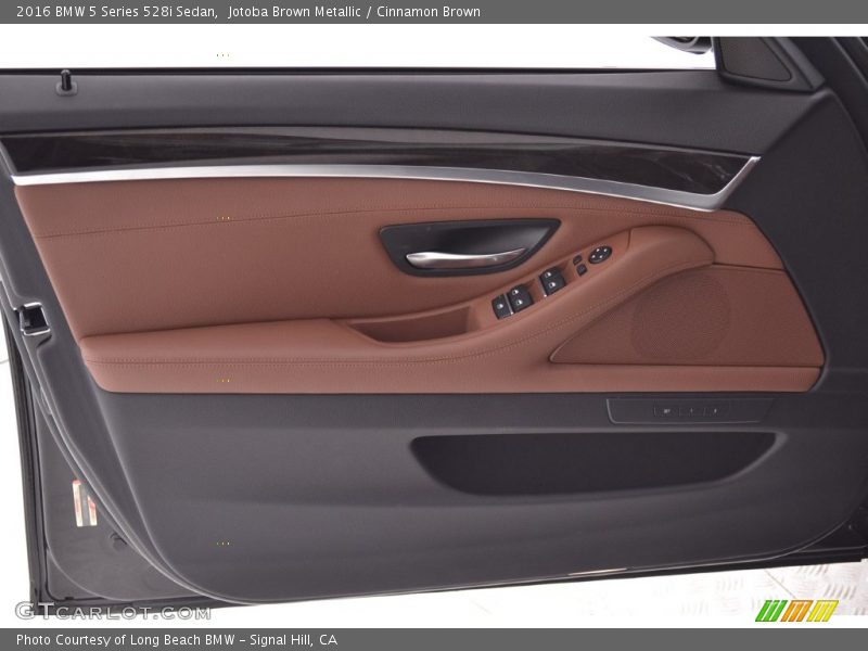 Door Panel of 2016 5 Series 528i Sedan