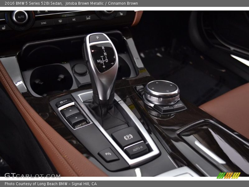  2016 5 Series 528i Sedan 8 Speed Automatic Shifter