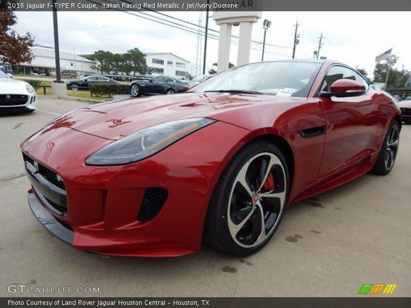 Front 3/4 View of 2016 F-TYPE R Coupe