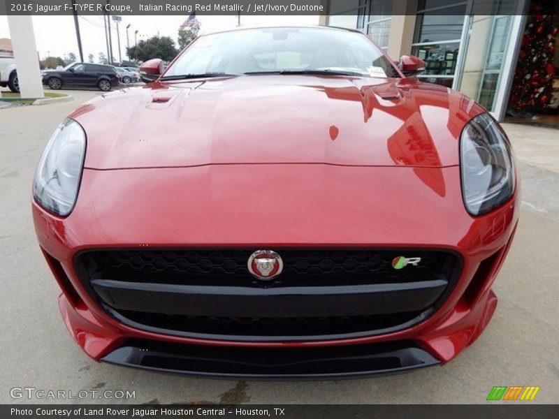  2016 F-TYPE R Coupe Italian Racing Red Metallic