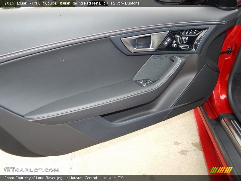 Door Panel of 2016 F-TYPE R Coupe