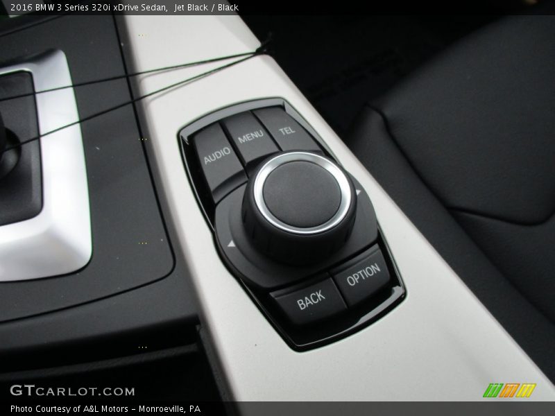 Jet Black / Black 2016 BMW 3 Series 320i xDrive Sedan