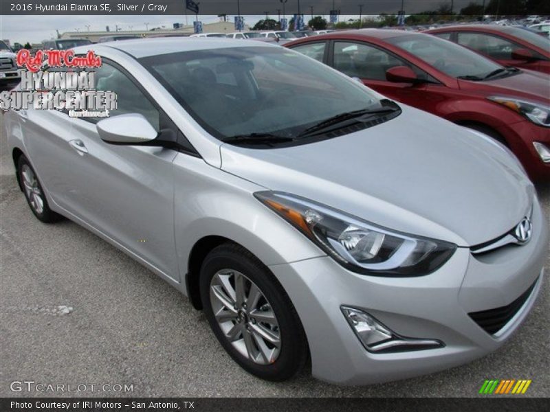 Silver / Gray 2016 Hyundai Elantra SE