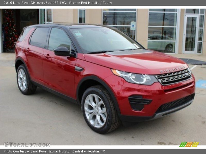 Front 3/4 View of 2016 Discovery Sport SE 4WD