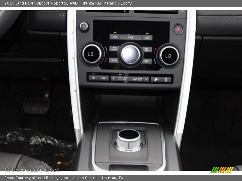 Controls of 2016 Discovery Sport SE 4WD