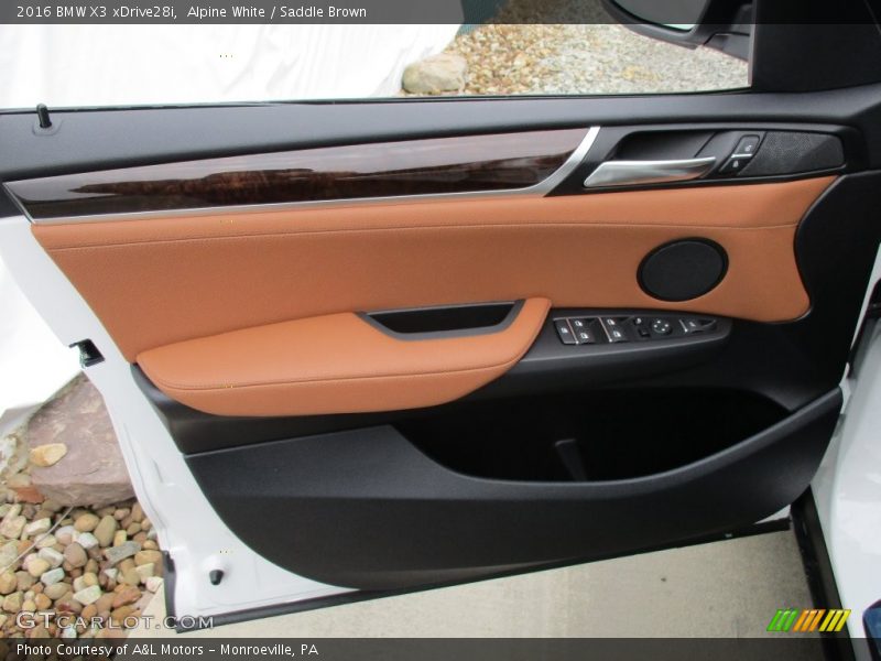 Alpine White / Saddle Brown 2016 BMW X3 xDrive28i