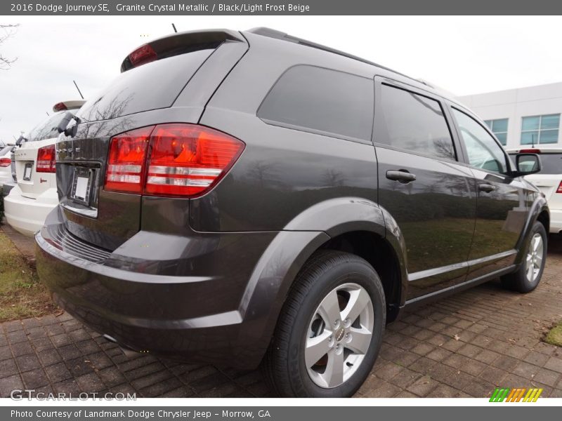 Granite Crystal Metallic / Black/Light Frost Beige 2016 Dodge Journey SE