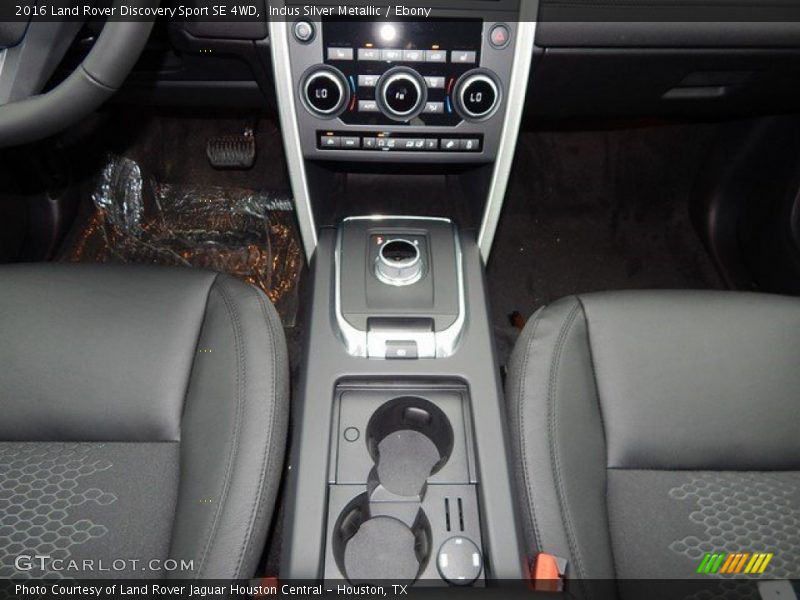 Indus Silver Metallic / Ebony 2016 Land Rover Discovery Sport SE 4WD