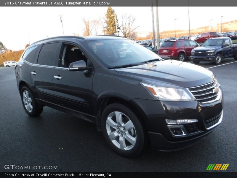 Tungsten Metallic / Ebony 2016 Chevrolet Traverse LT AWD