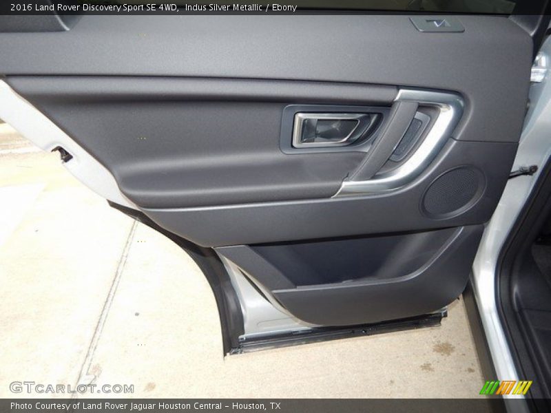Indus Silver Metallic / Ebony 2016 Land Rover Discovery Sport SE 4WD
