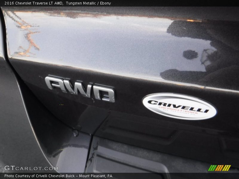 Tungsten Metallic / Ebony 2016 Chevrolet Traverse LT AWD