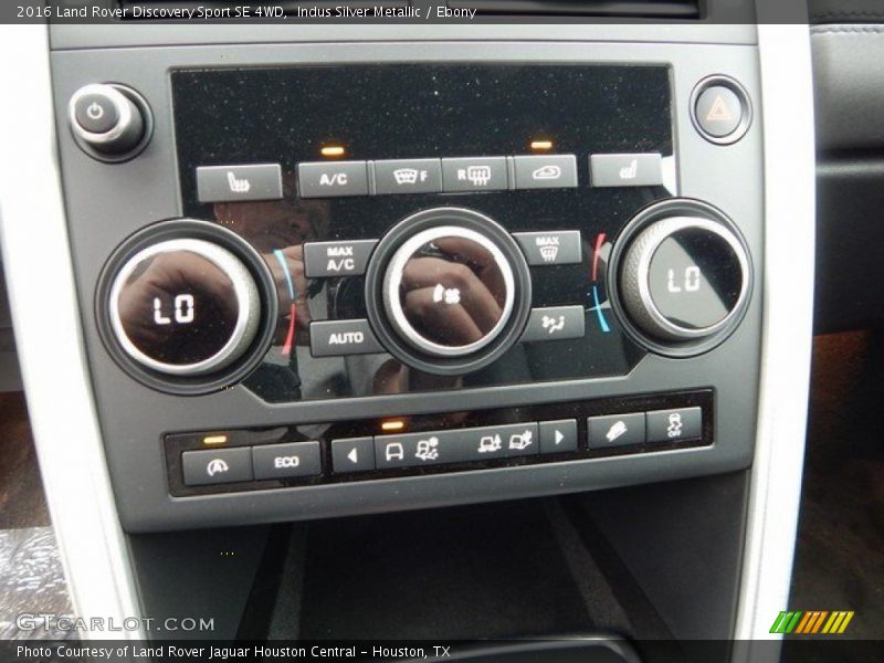 Indus Silver Metallic / Ebony 2016 Land Rover Discovery Sport SE 4WD