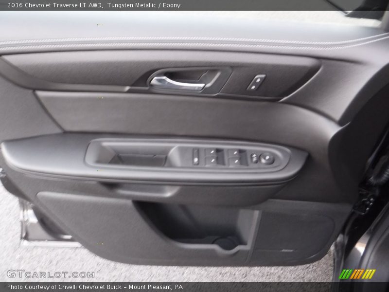 Tungsten Metallic / Ebony 2016 Chevrolet Traverse LT AWD