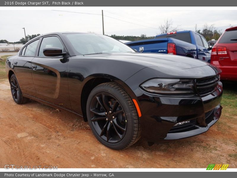 Pitch Black / Black 2016 Dodge Charger SXT