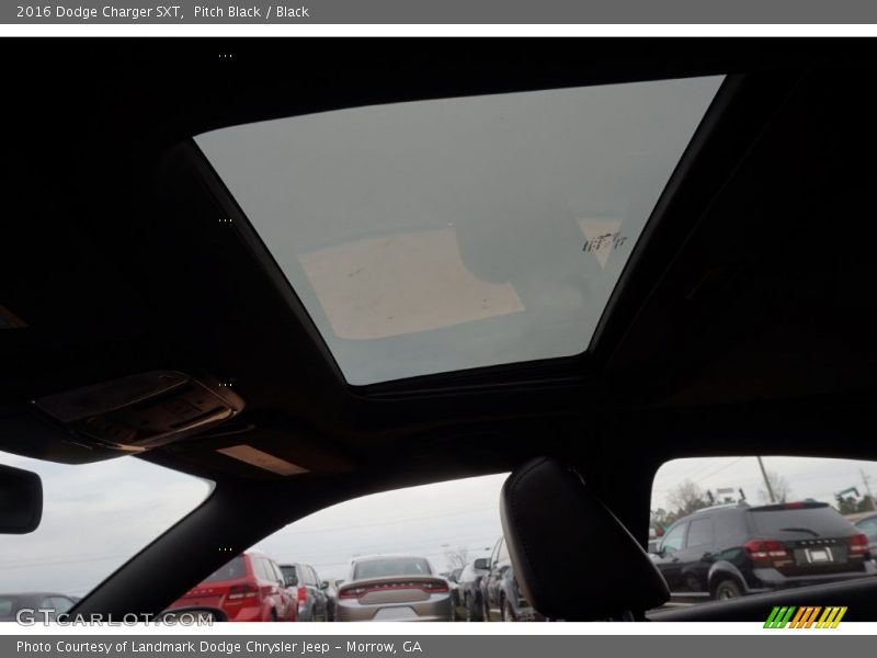 Pitch Black / Black 2016 Dodge Charger SXT