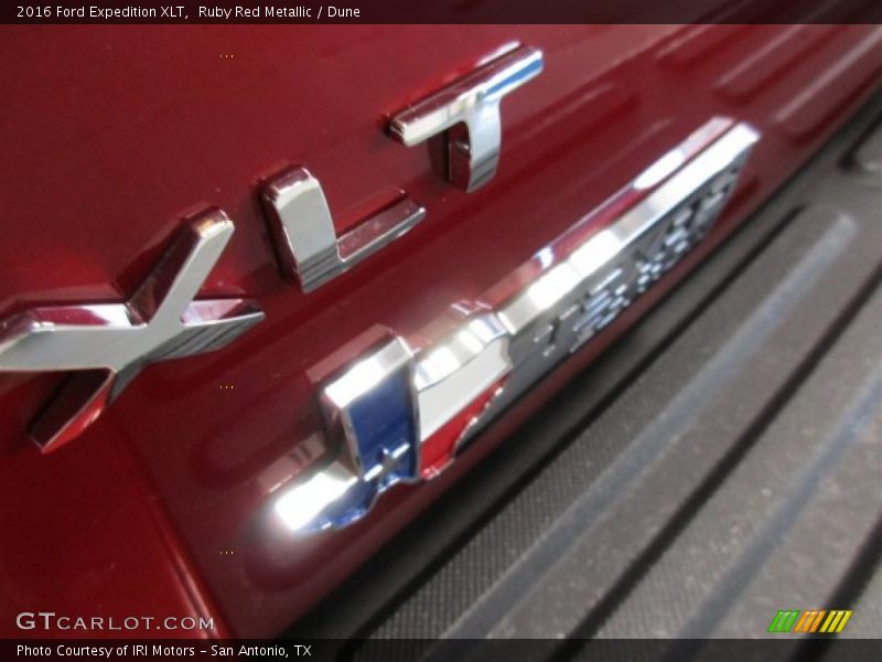 Ruby Red Metallic / Dune 2016 Ford Expedition XLT
