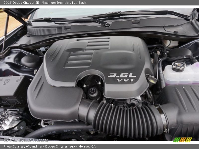 Maximum Steel Metallic / Black 2016 Dodge Charger SE