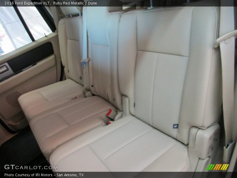 Ruby Red Metallic / Dune 2016 Ford Expedition XLT