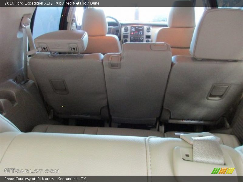 Ruby Red Metallic / Dune 2016 Ford Expedition XLT