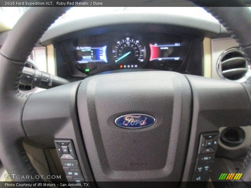 Ruby Red Metallic / Dune 2016 Ford Expedition XLT