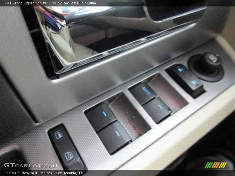 Ruby Red Metallic / Dune 2016 Ford Expedition XLT