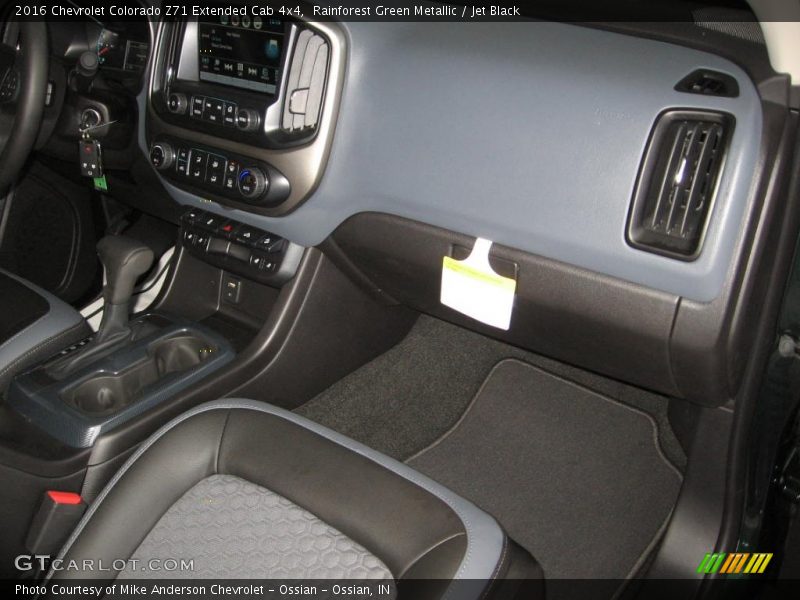 Rainforest Green Metallic / Jet Black 2016 Chevrolet Colorado Z71 Extended Cab 4x4