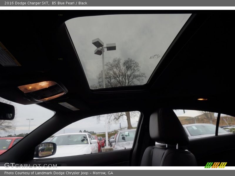 B5 Blue Pearl / Black 2016 Dodge Charger SXT