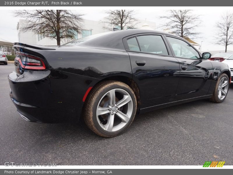 Pitch Black / Black 2016 Dodge Charger R/T