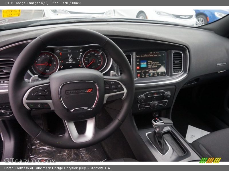 Pitch Black / Black 2016 Dodge Charger R/T