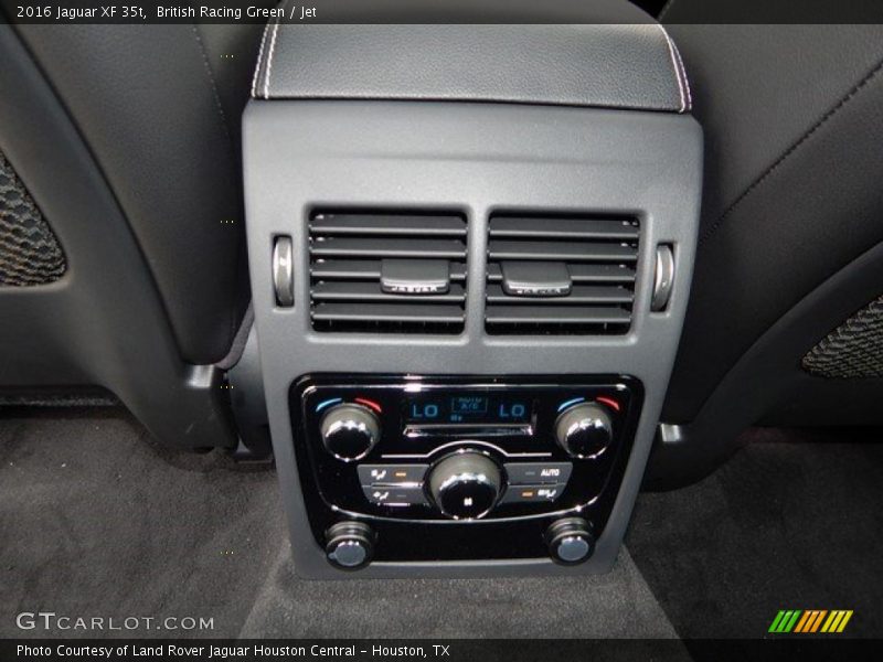 British Racing Green / Jet 2016 Jaguar XF 35t