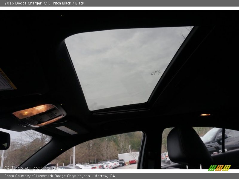 Pitch Black / Black 2016 Dodge Charger R/T