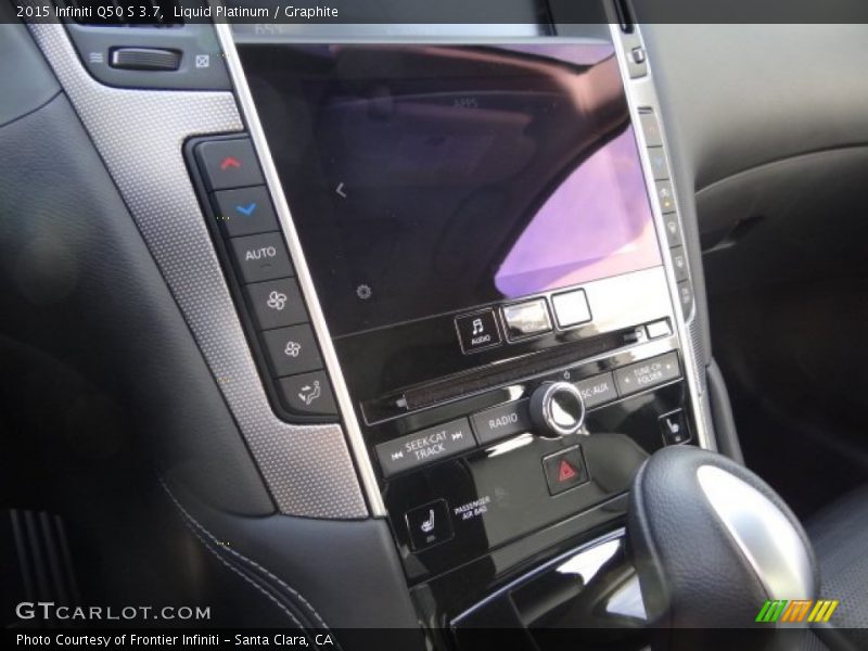 Liquid Platinum / Graphite 2015 Infiniti Q50 S 3.7