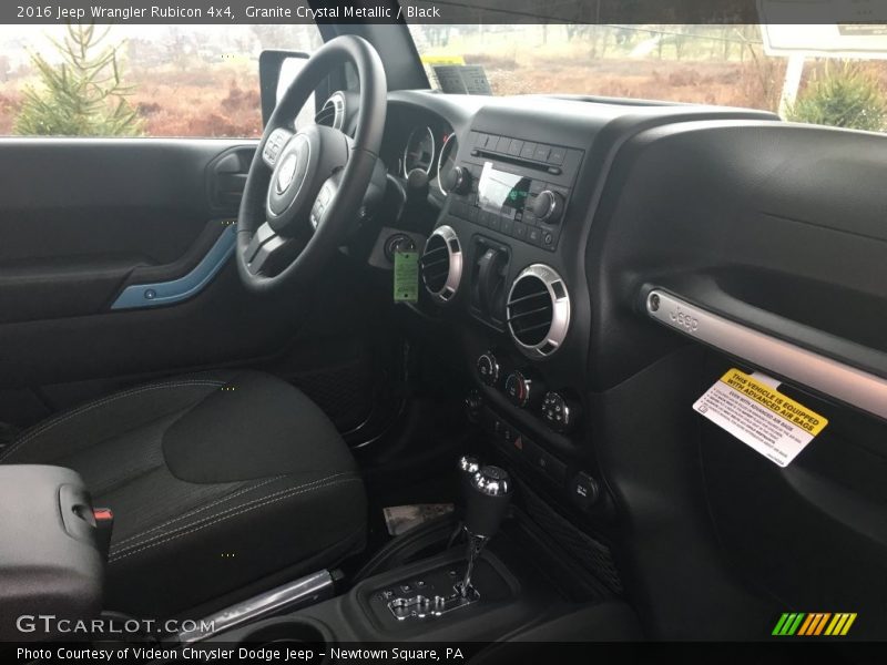 Granite Crystal Metallic / Black 2016 Jeep Wrangler Rubicon 4x4