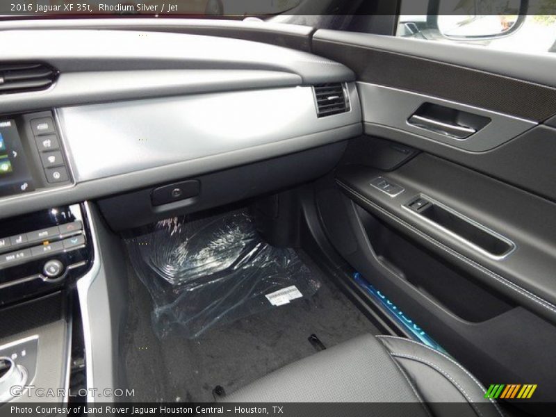 Rhodium Silver / Jet 2016 Jaguar XF 35t