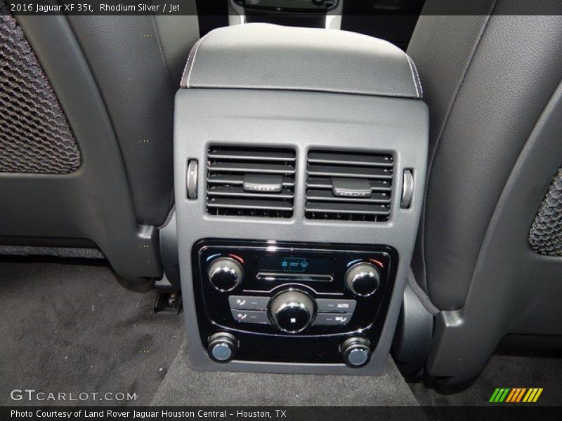 Rhodium Silver / Jet 2016 Jaguar XF 35t