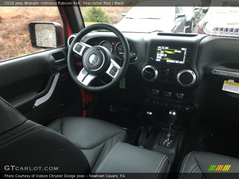Firecracker Red / Black 2016 Jeep Wrangler Unlimited Rubicon 4x4