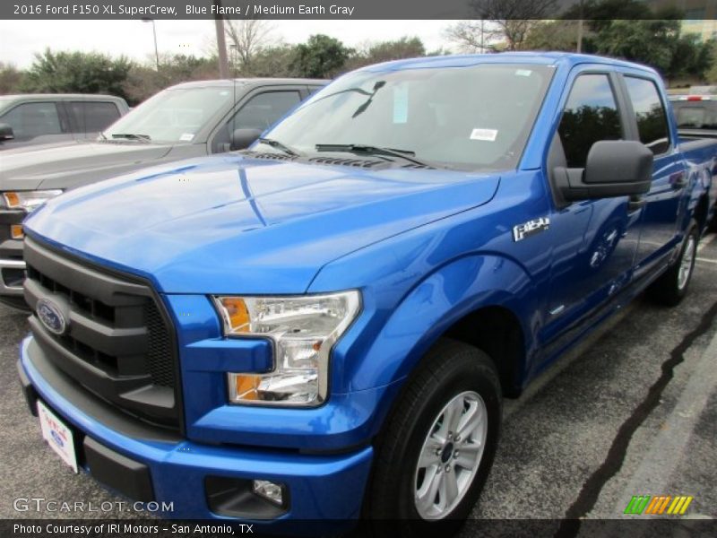 Blue Flame / Medium Earth Gray 2016 Ford F150 XL SuperCrew
