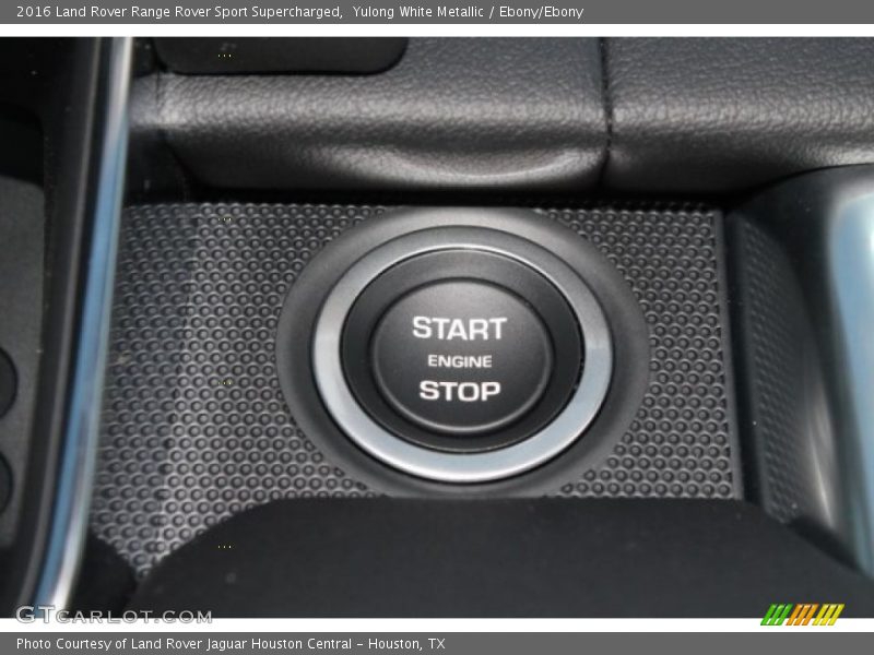 Controls of 2016 Range Rover Sport Supercharged