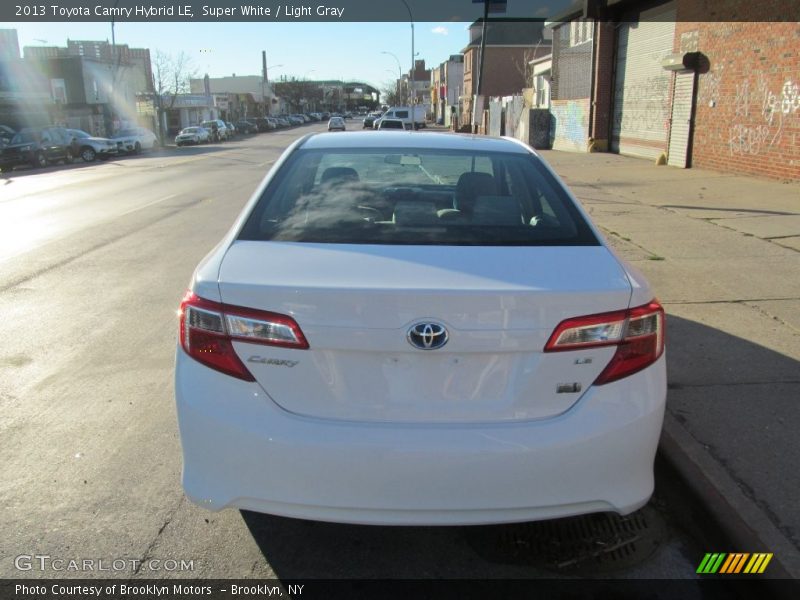 Super White / Light Gray 2013 Toyota Camry Hybrid LE