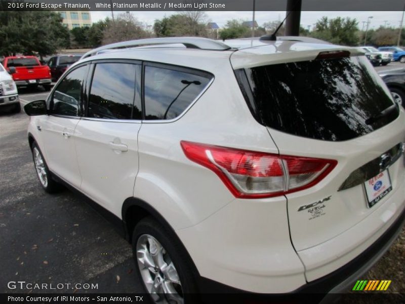 White Platinum Metallic / Medium Light Stone 2016 Ford Escape Titanium