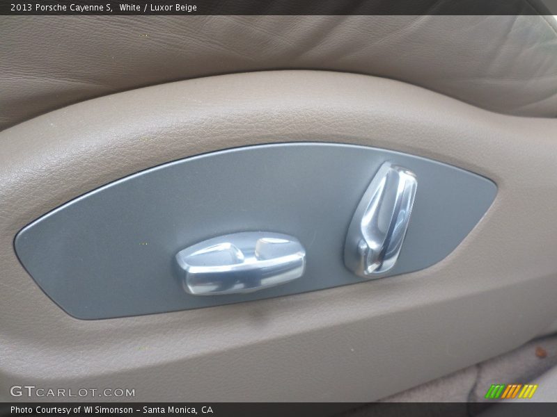 White / Luxor Beige 2013 Porsche Cayenne S