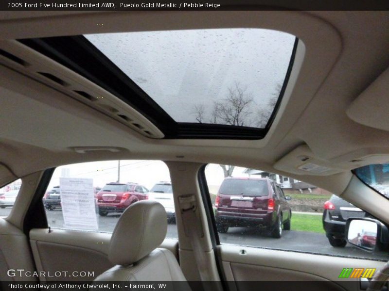 Pueblo Gold Metallic / Pebble Beige 2005 Ford Five Hundred Limited AWD