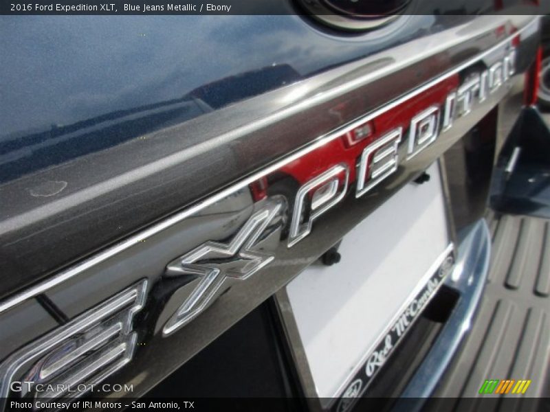 Blue Jeans Metallic / Ebony 2016 Ford Expedition XLT